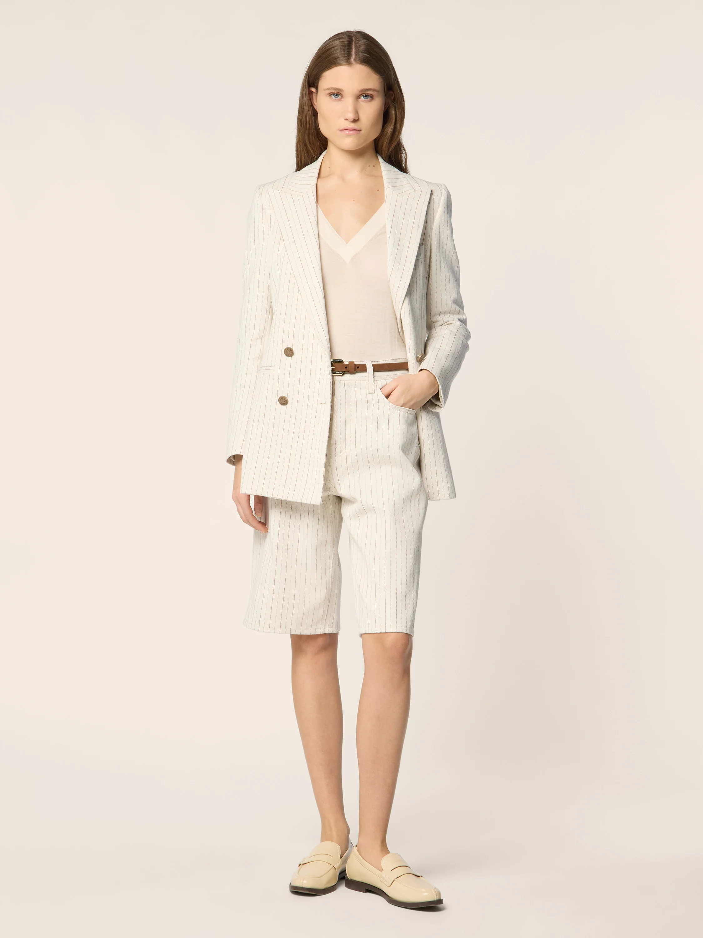 Amber – Cotton-Hemp Herringbone Canvas Bermudas - Image 3