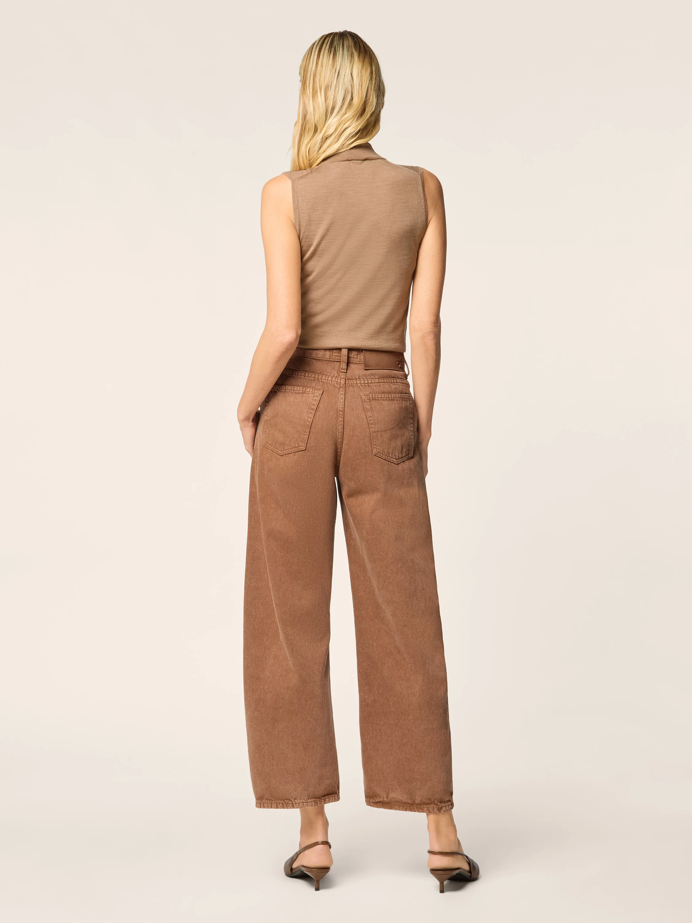 Wool and Silk Vest - Image 3