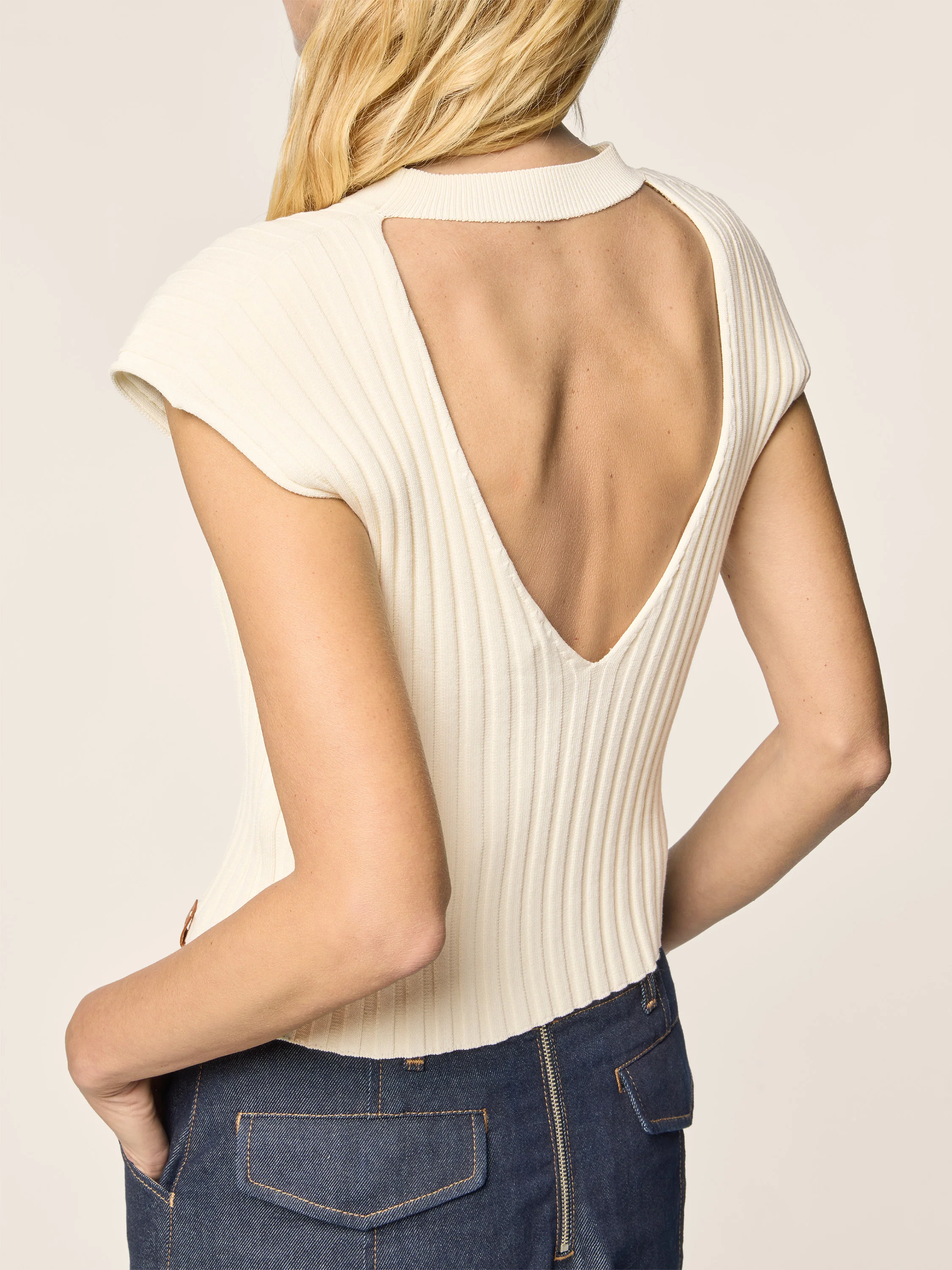 Viscose-Cotton Crêpe Knit Vest - Image 4